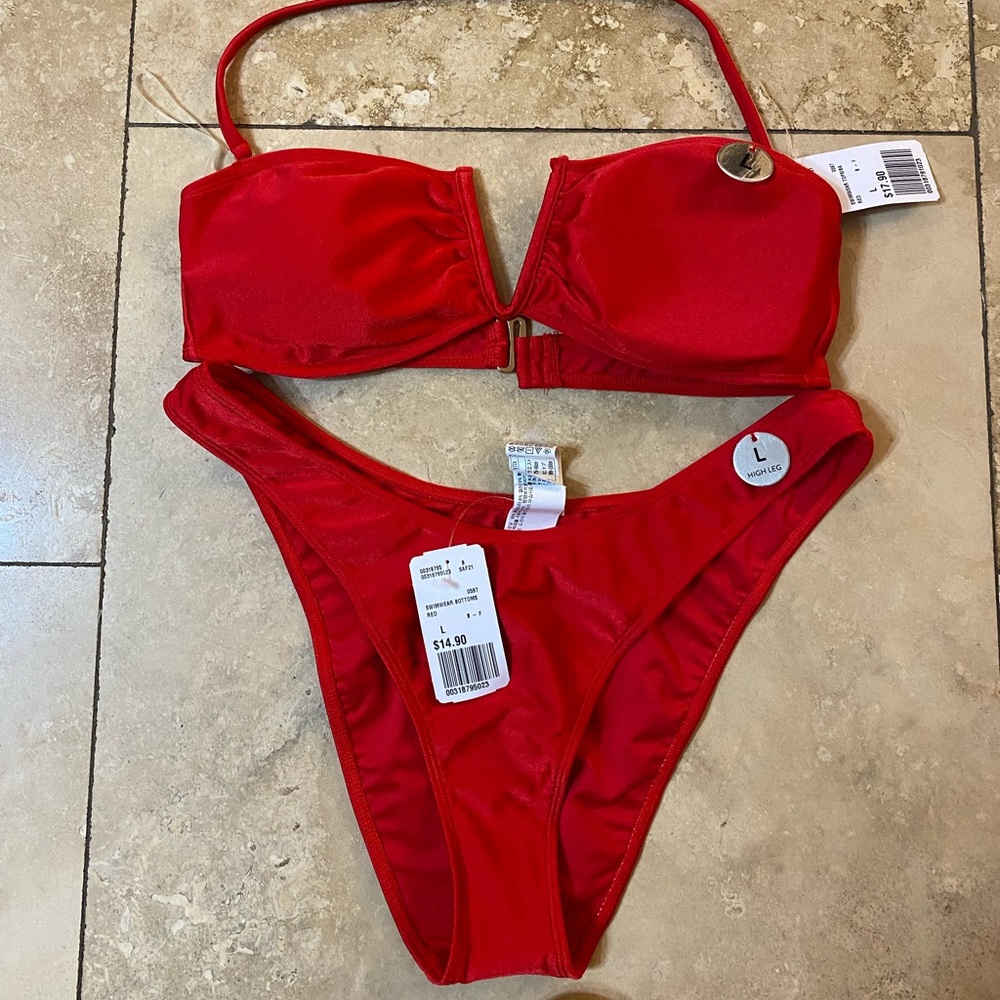 NWT bikini set